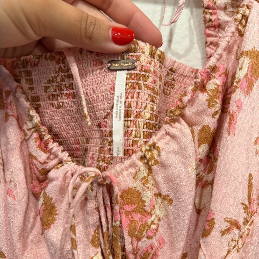 SOLD - Free People Pink Floral Blouse - Picture 4 of 7